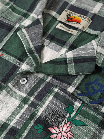 Men's Green Oversized Fit Resort Wear Checked Shirt