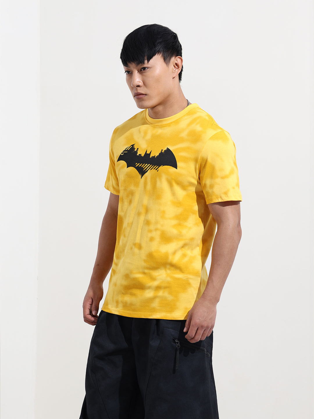 Men's Yellow Slim Fit Character Batman Printed Crew Neck T-Shirt