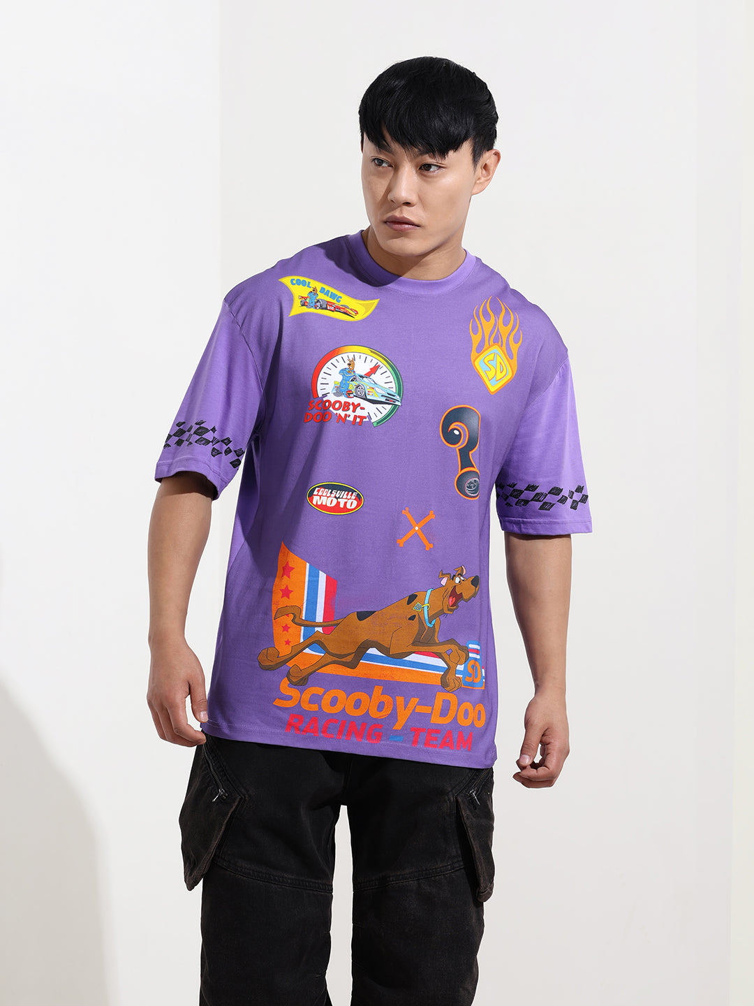 Men's Purple Boxy Fit Character Scooby-Doo Printed Crew Neck T-Shirt
