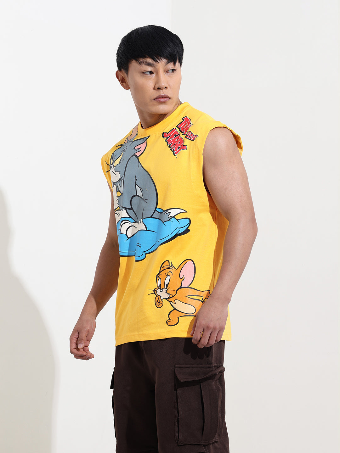 Men's Yellow Oversized Fit Tom & Jerry Character T-Shirt