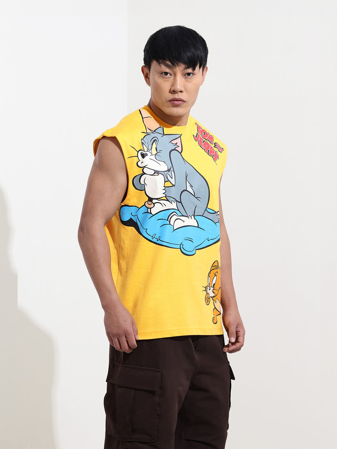 Men's Yellow Oversized Fit Tom & Jerry Character T-Shirt