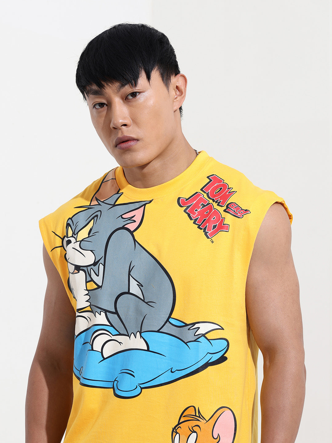 Men's Yellow Oversized Fit Tom & Jerry Character T-Shirt