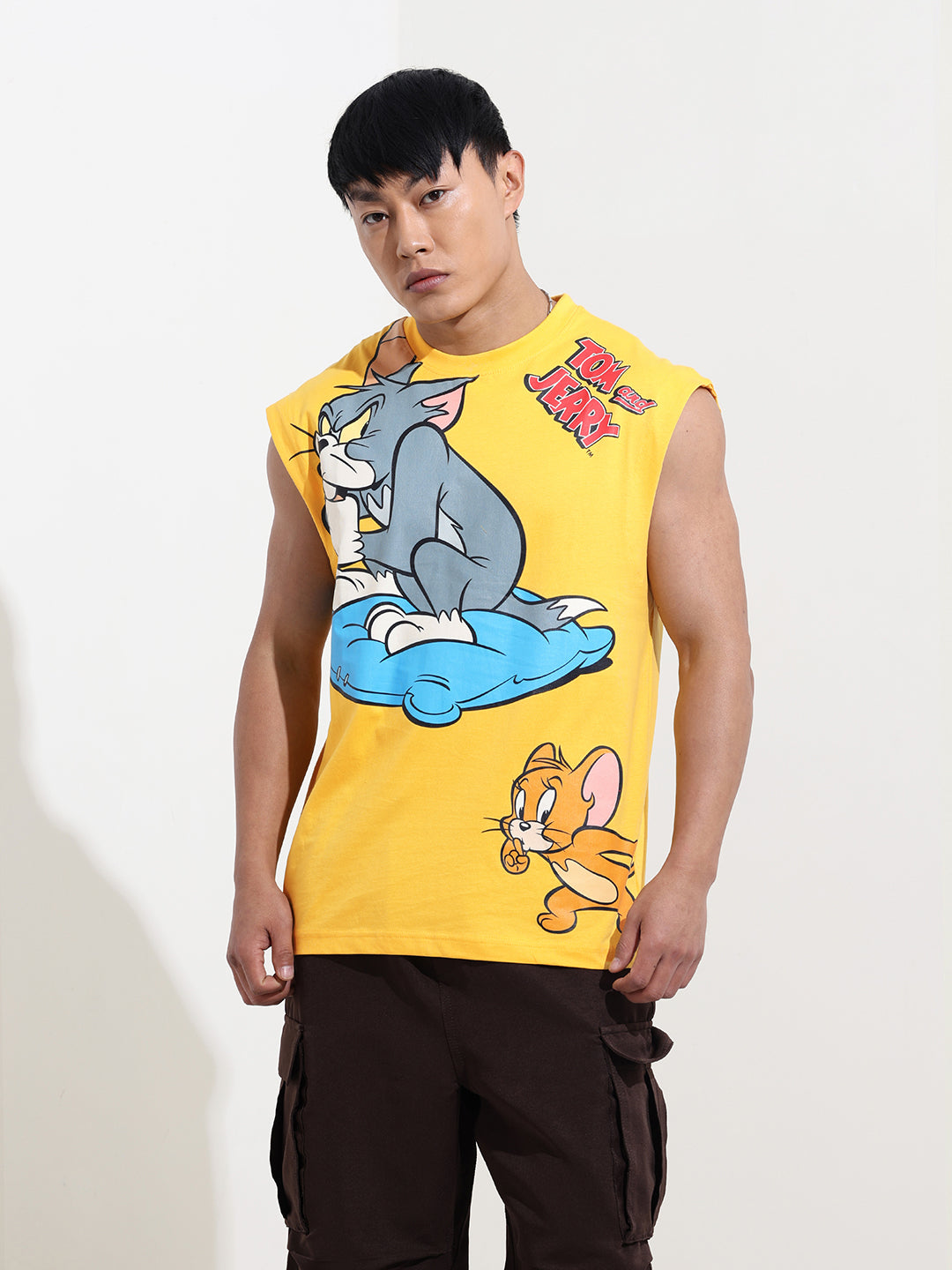 Men's Yellow Oversized Fit Tom & Jerry Character T-Shirt
