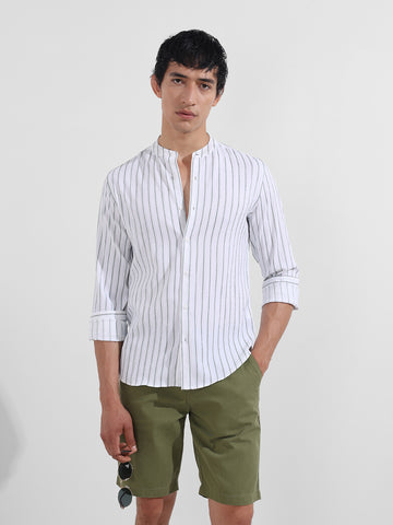 Men's Green Regular Fit Striped Casual Shirt
