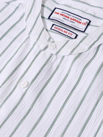 Men's Green Regular Fit Striped Casual Shirt
