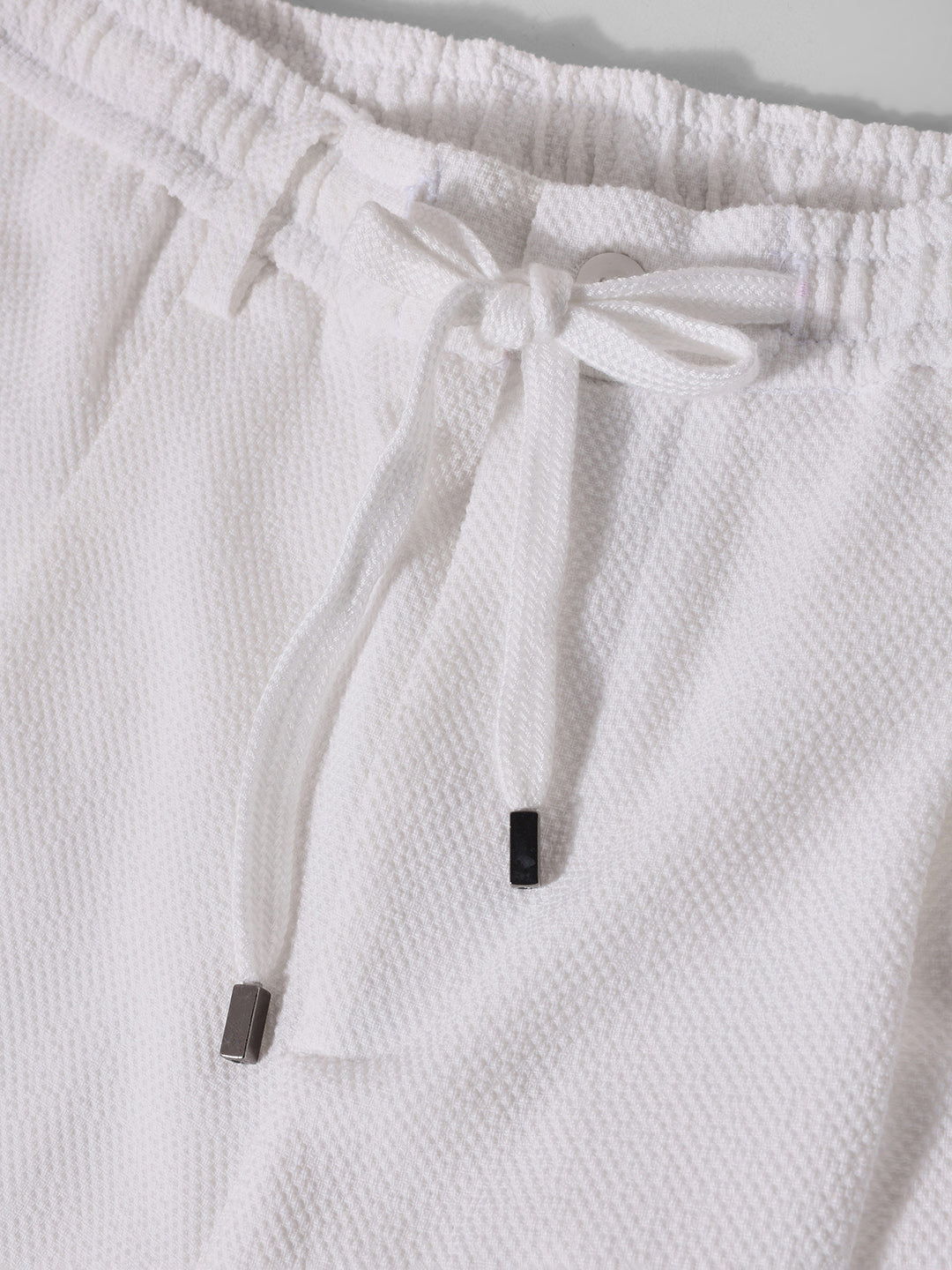 Men's White Relaxed Fit Textured Casual Trousers