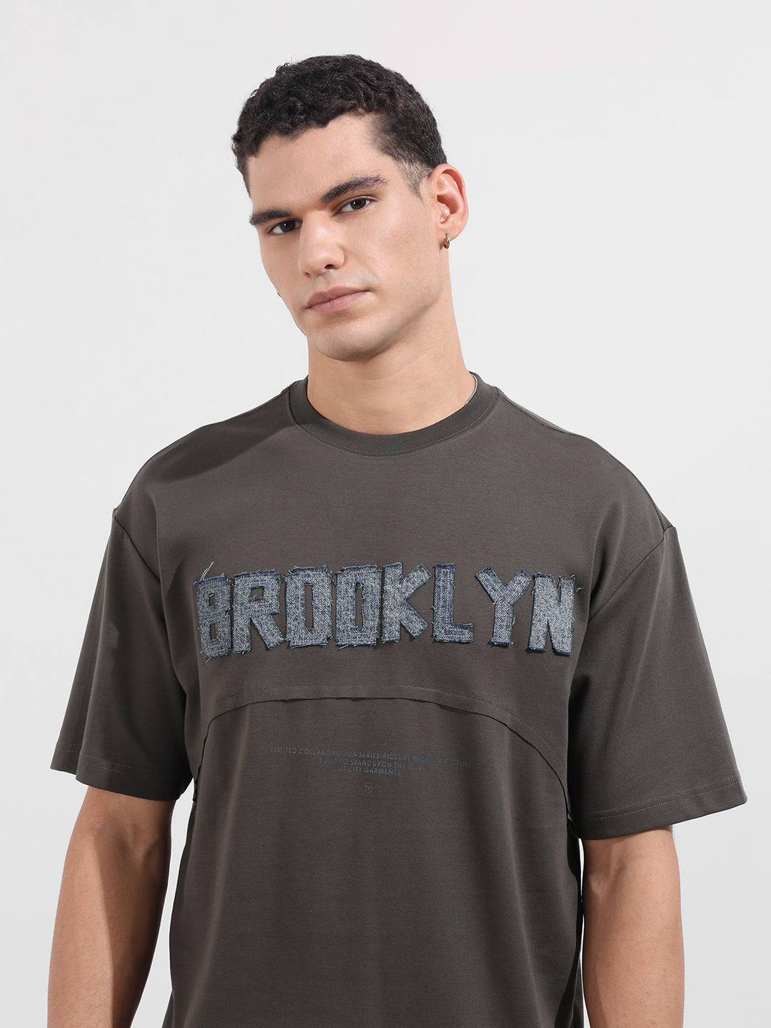 Men's Grey Relaxed Fit Embroided 240 GSM Casual T-Shirt