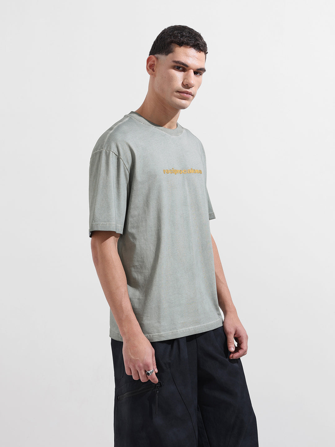 Men's Grey Relaxed Fit Graphic Printed 240 GSM Street Wear T-Shirt