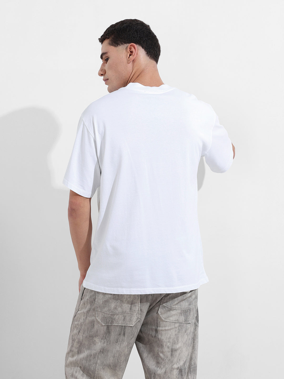 Men's White Relaxed Fit Graphic Printed 240 GSM Street Wear T-Shirt