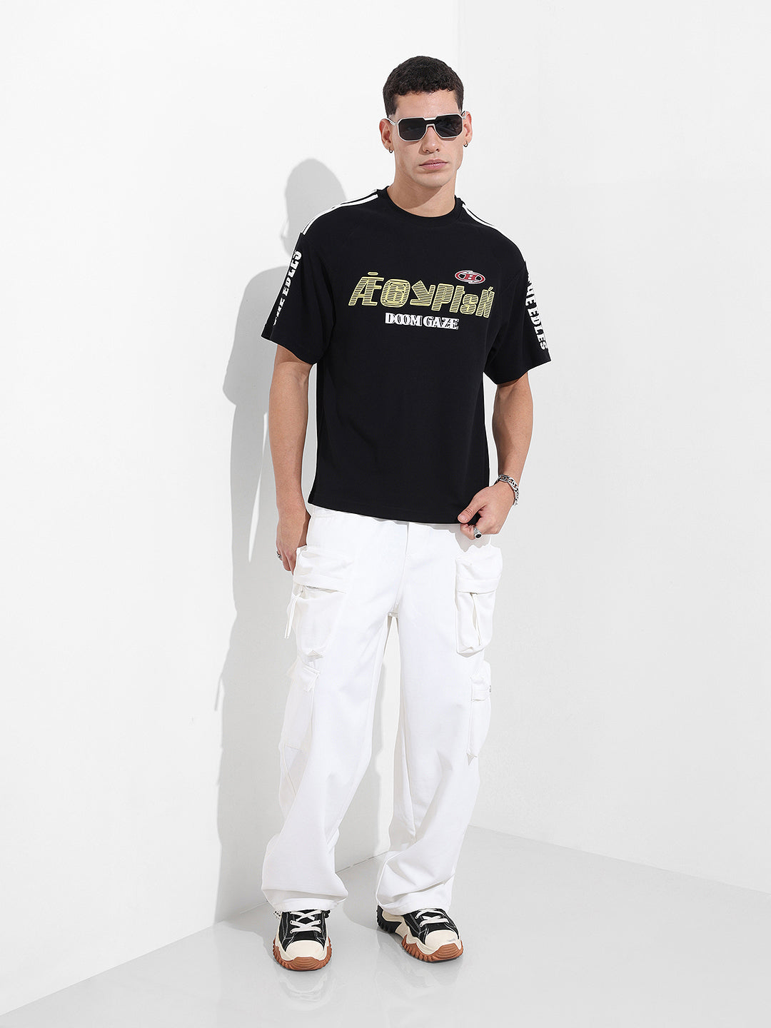 Men's Black Relaxed Fit Graphic Printed 240 GSM Street Wear T-Shirt