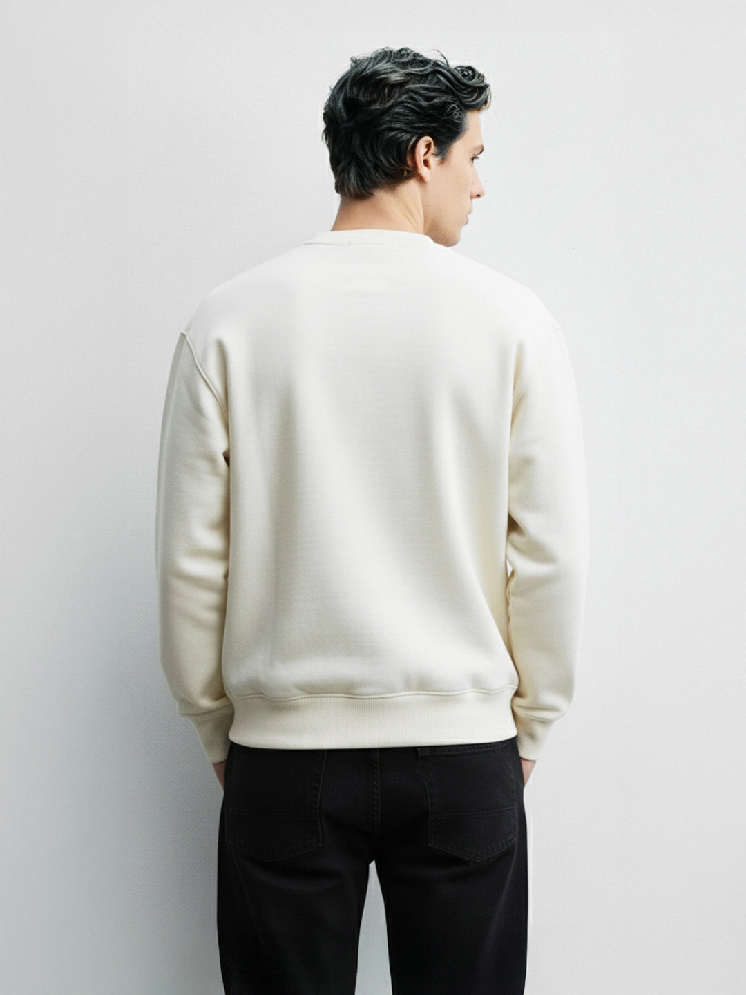 Men's Cream Relaxed Fit Graphic Printed Casual Sweatshirt