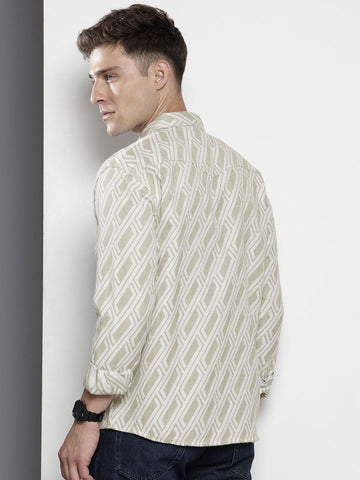 Men's Green Relaxed Fit Textured Casual Shirt