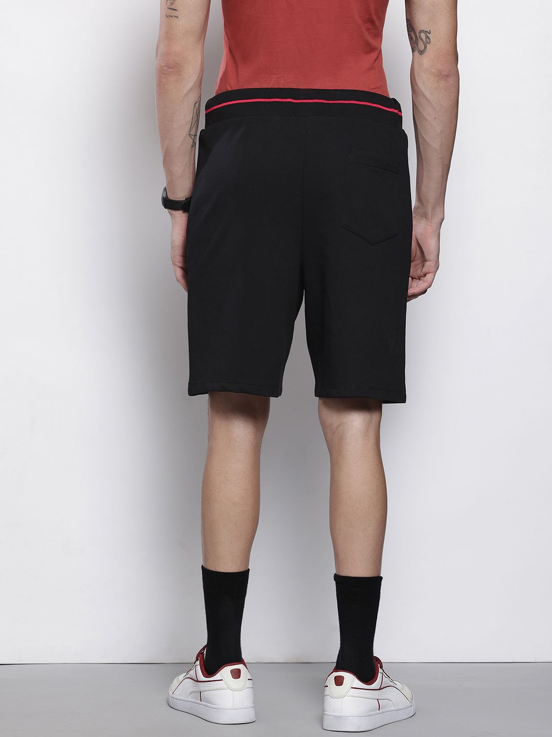 Men's Black Relaxed Fit Character Bugs Bunny Printed Shorts
