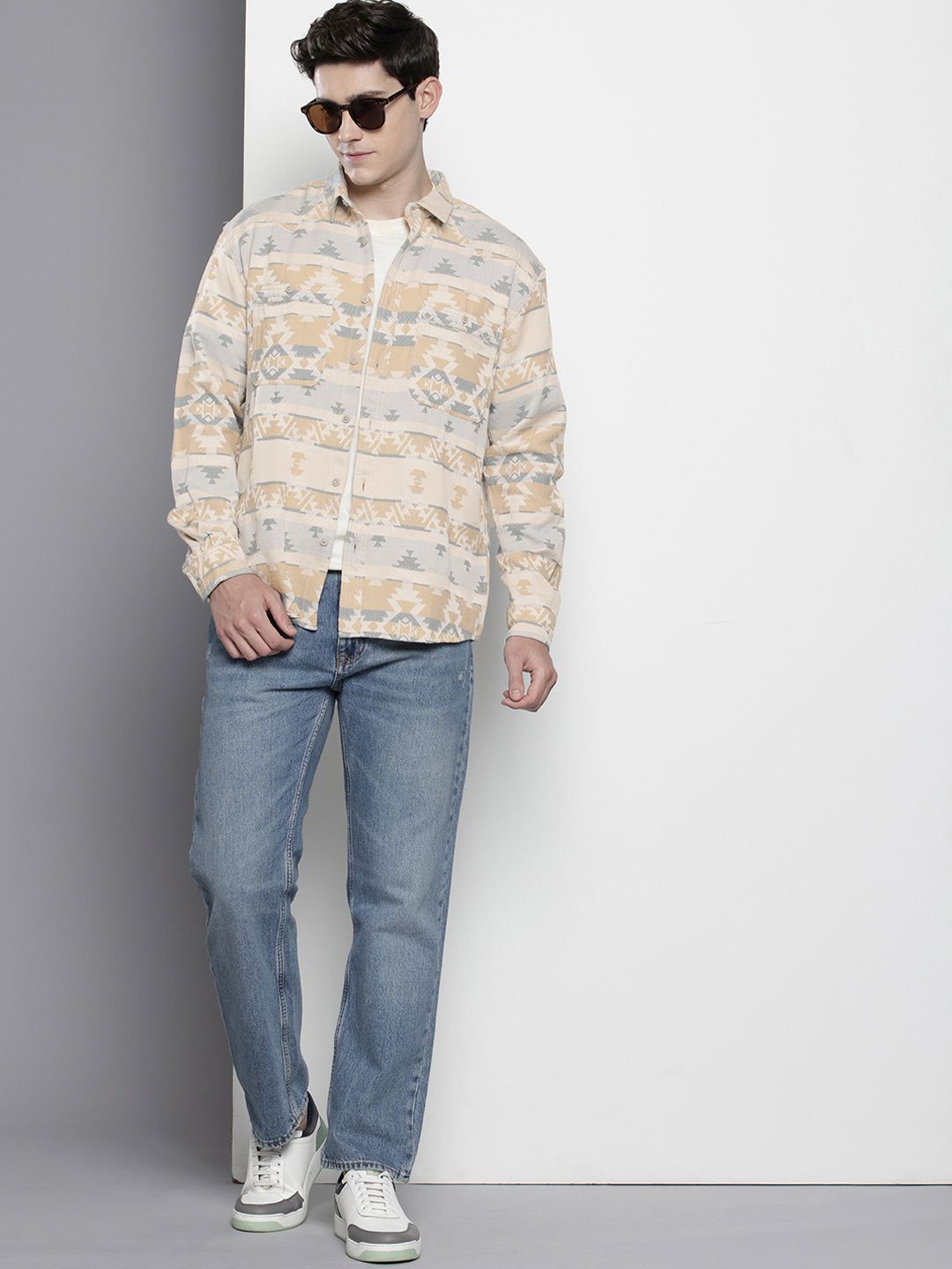 Men's Multicolor Relaxed Fit Textured Casual Shirt