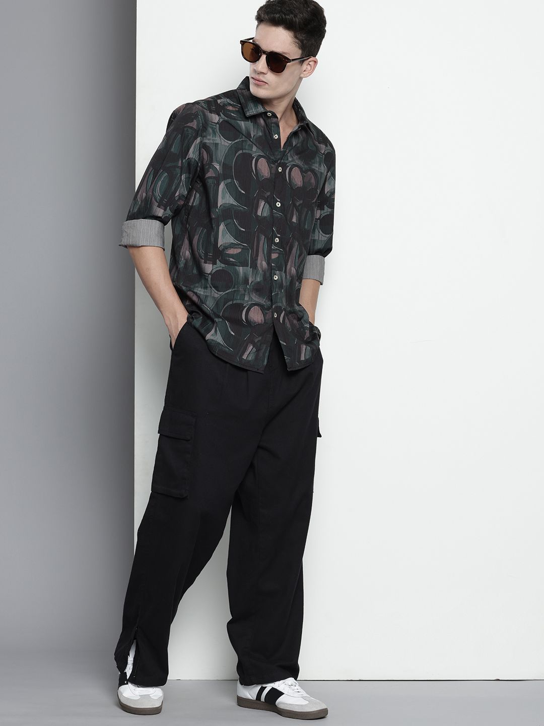 Men's Black Slim Fit Printed Party Wear Shirt