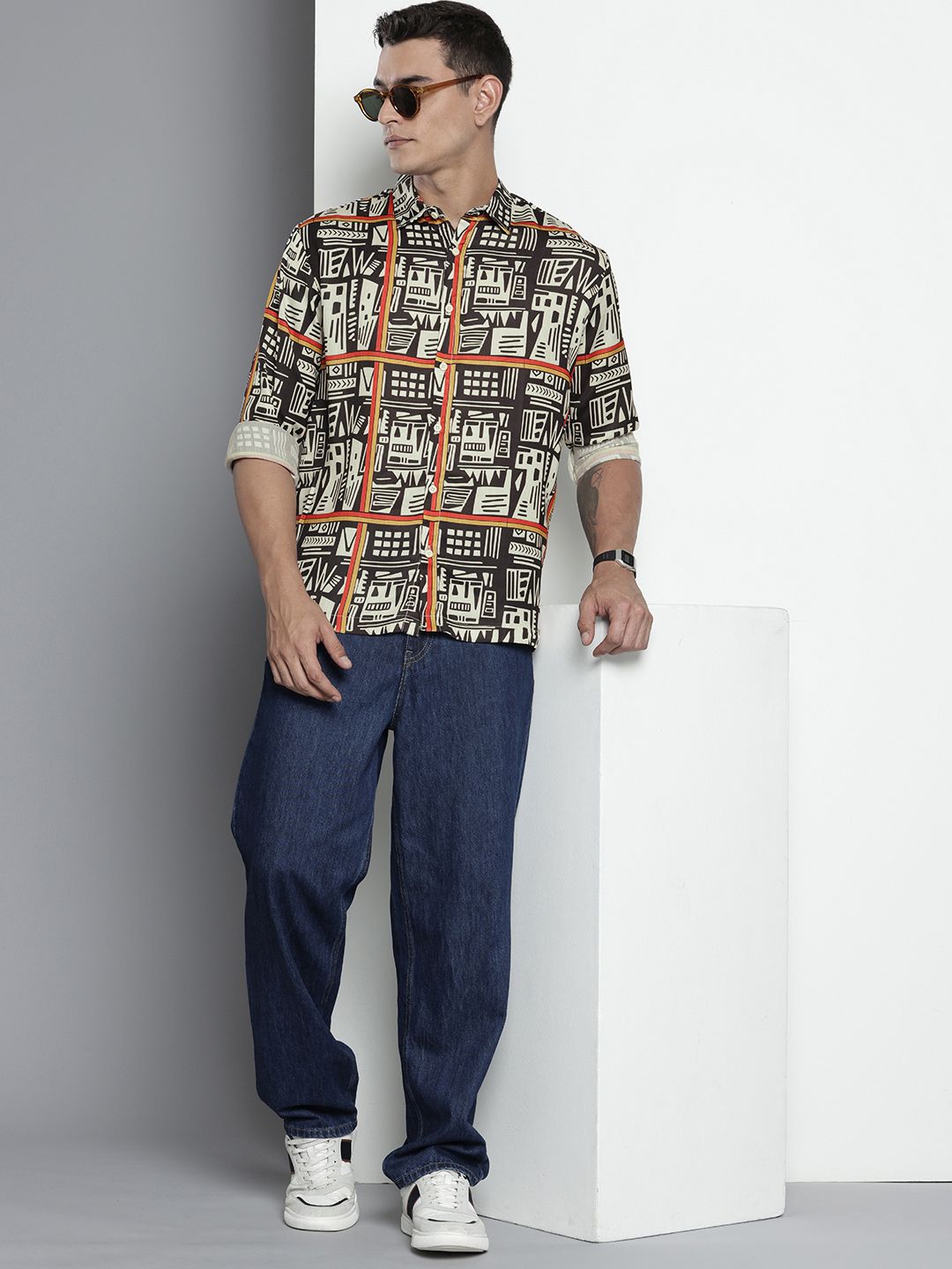 Men's Beige Relaxed Fit Printed Resort Wear Shirt