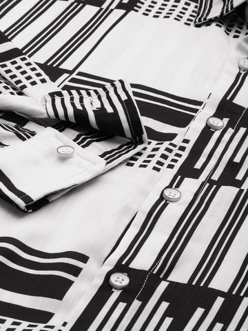 Men's Black Relaxed Fit Printed Resort Wear Shirt