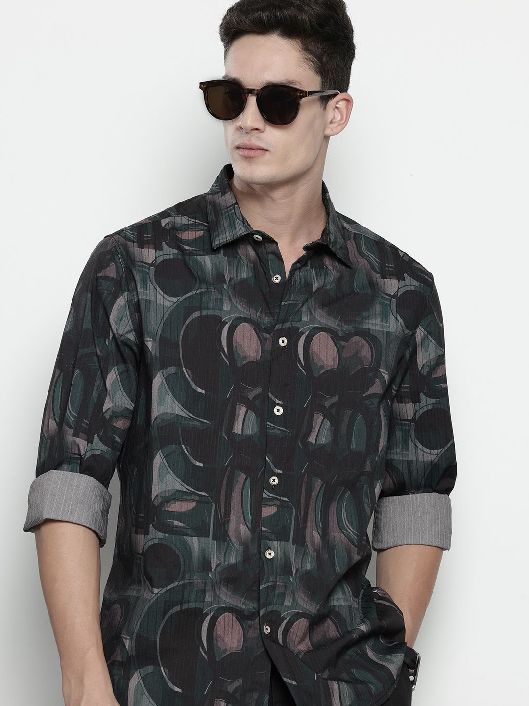 Men's Black Slim Fit Printed Party Wear Shirt