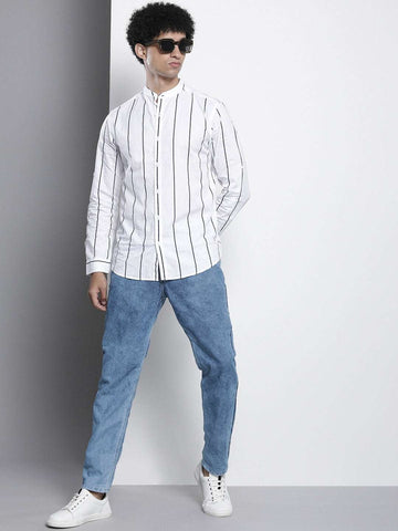 Shop Men Dad Fit Jeans Online.