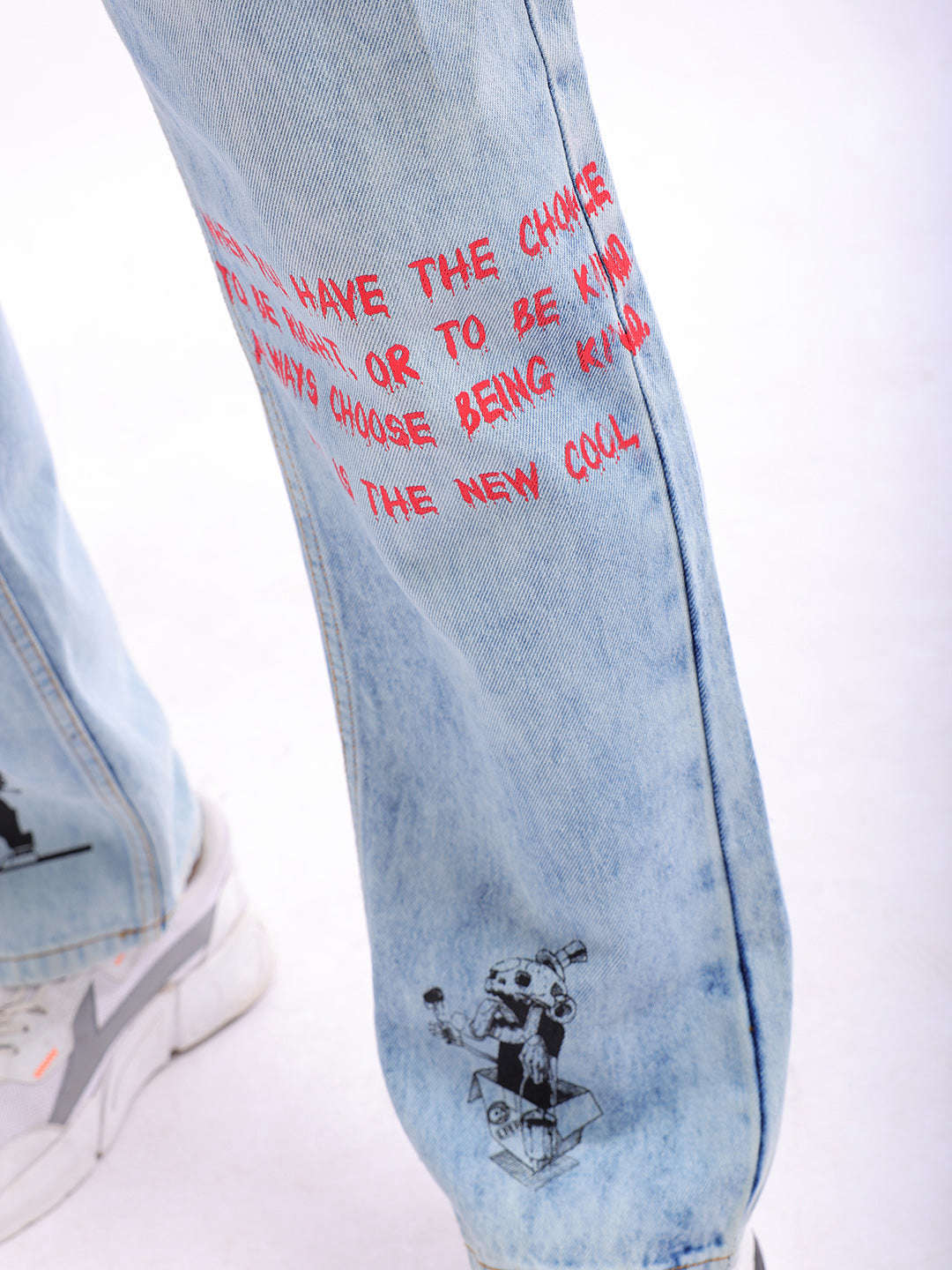 Shop Men G361 Vintage Straight Fit Jeans Online.