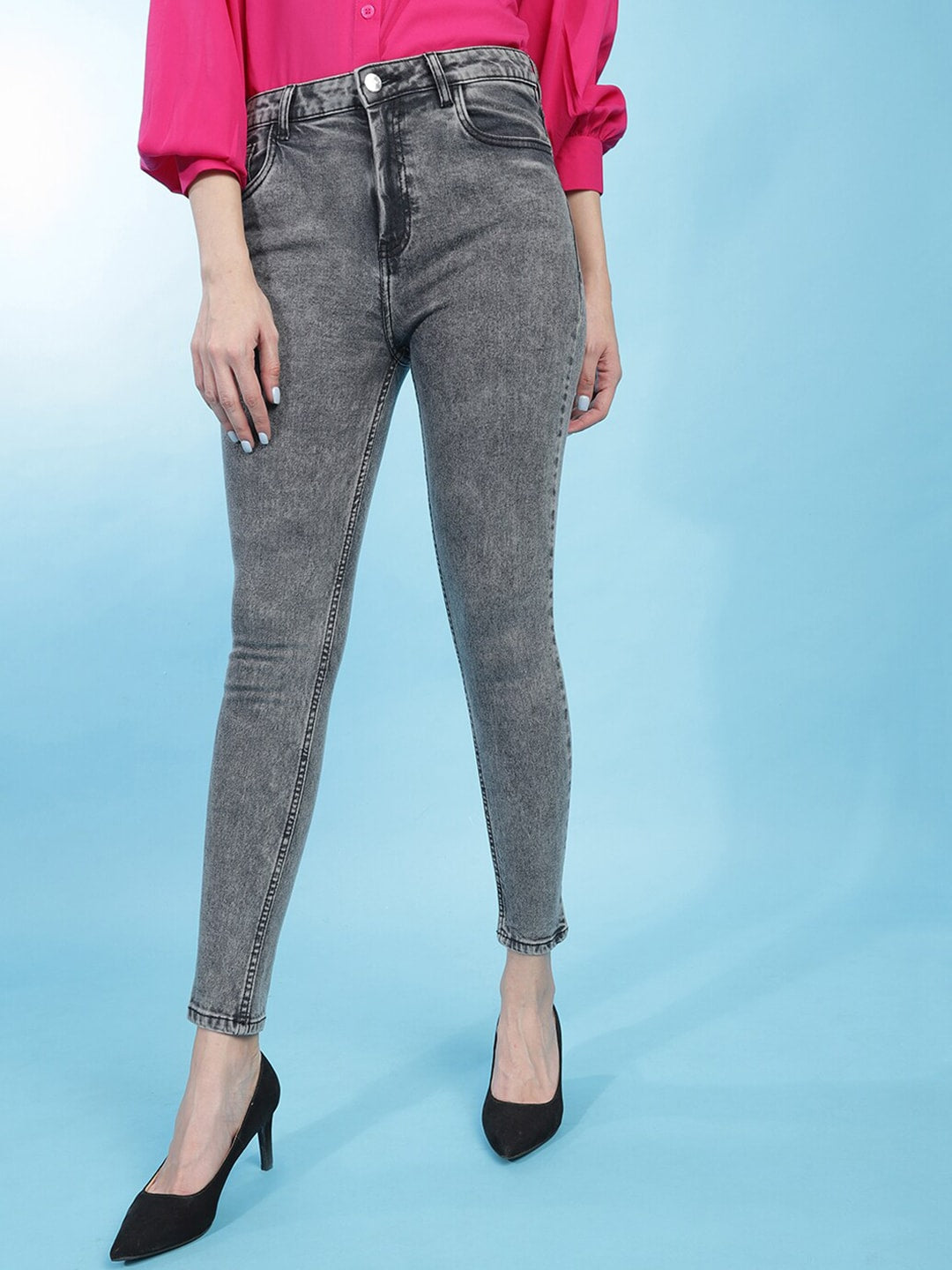 Shop Women Paint Splatter Slim-Fit Jeans Online.