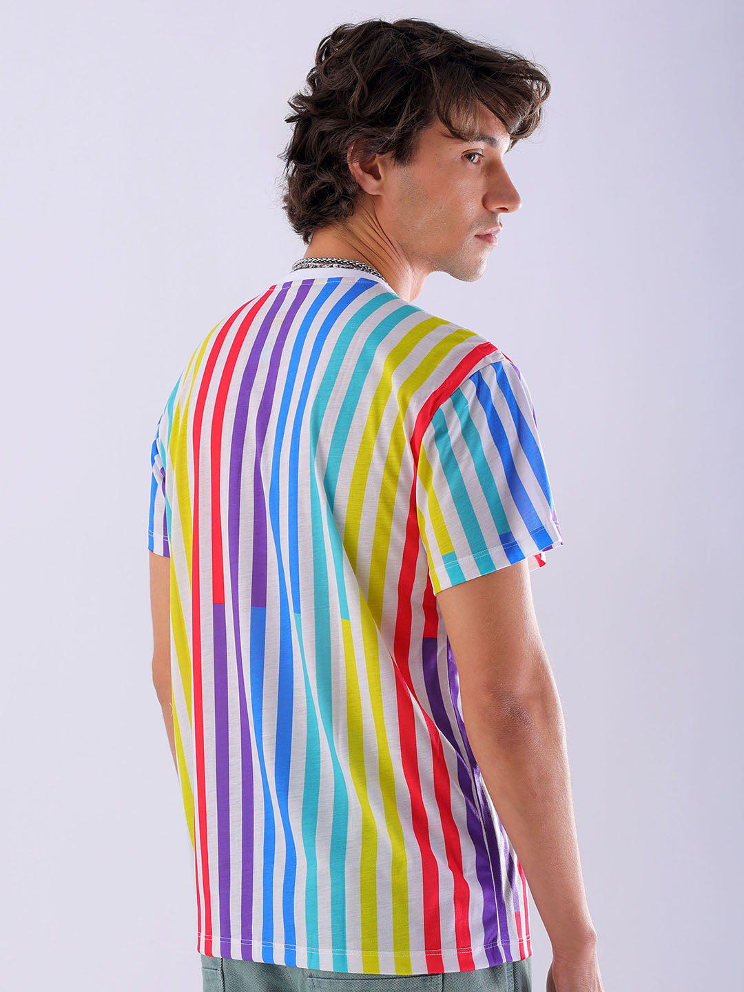 Shop Men's Striped Slim Fit T-Shirt Online.