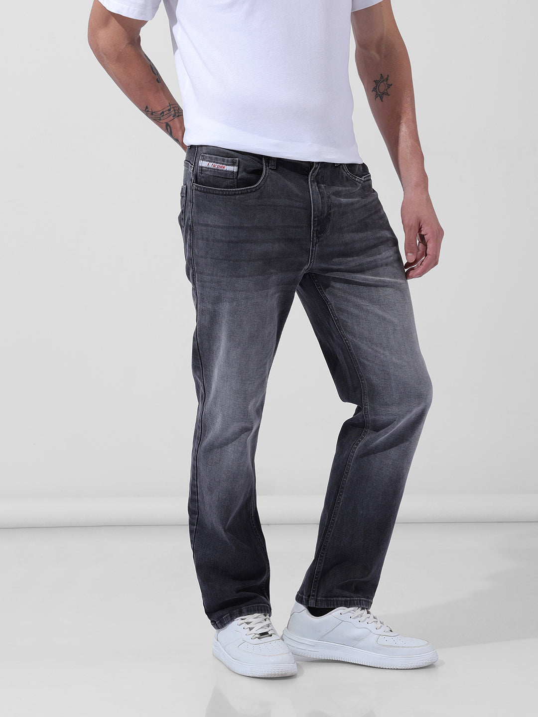 Men's Charcoal Grey Regular Fit Solid Casual Jeans