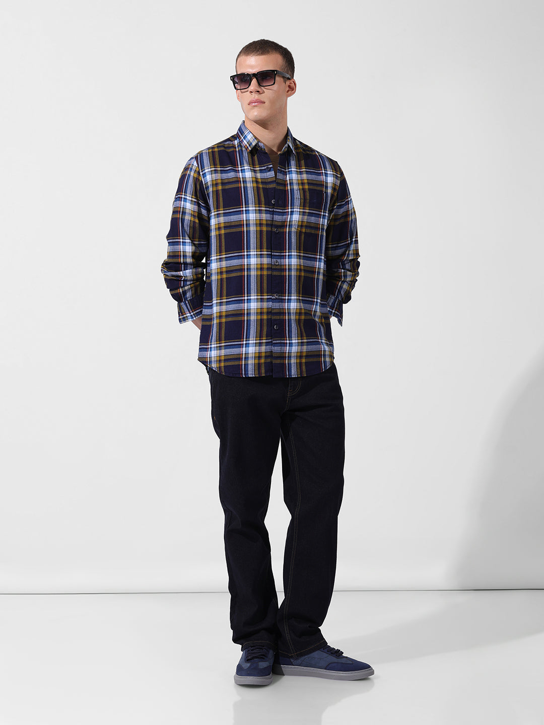 Men's Regular Fit Blue Jeans