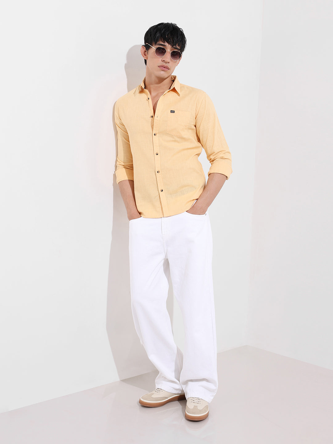 Men's White Baggy Fit Solid Casual Jeans