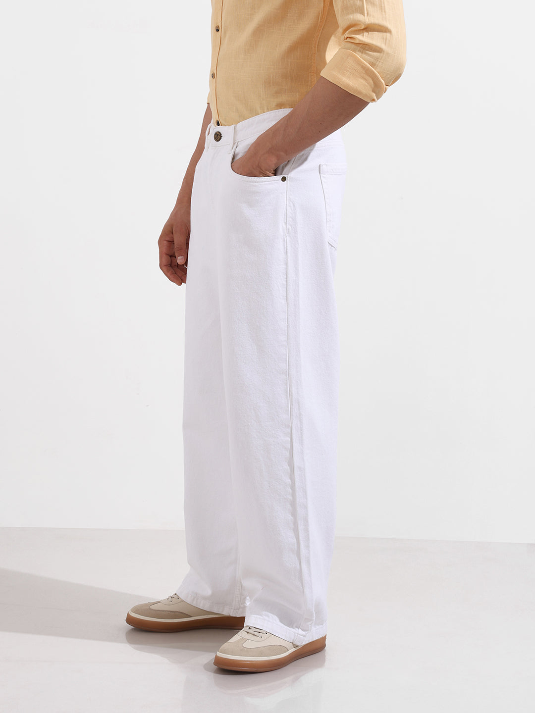 Men's White Baggy Fit Solid Casual Jeans