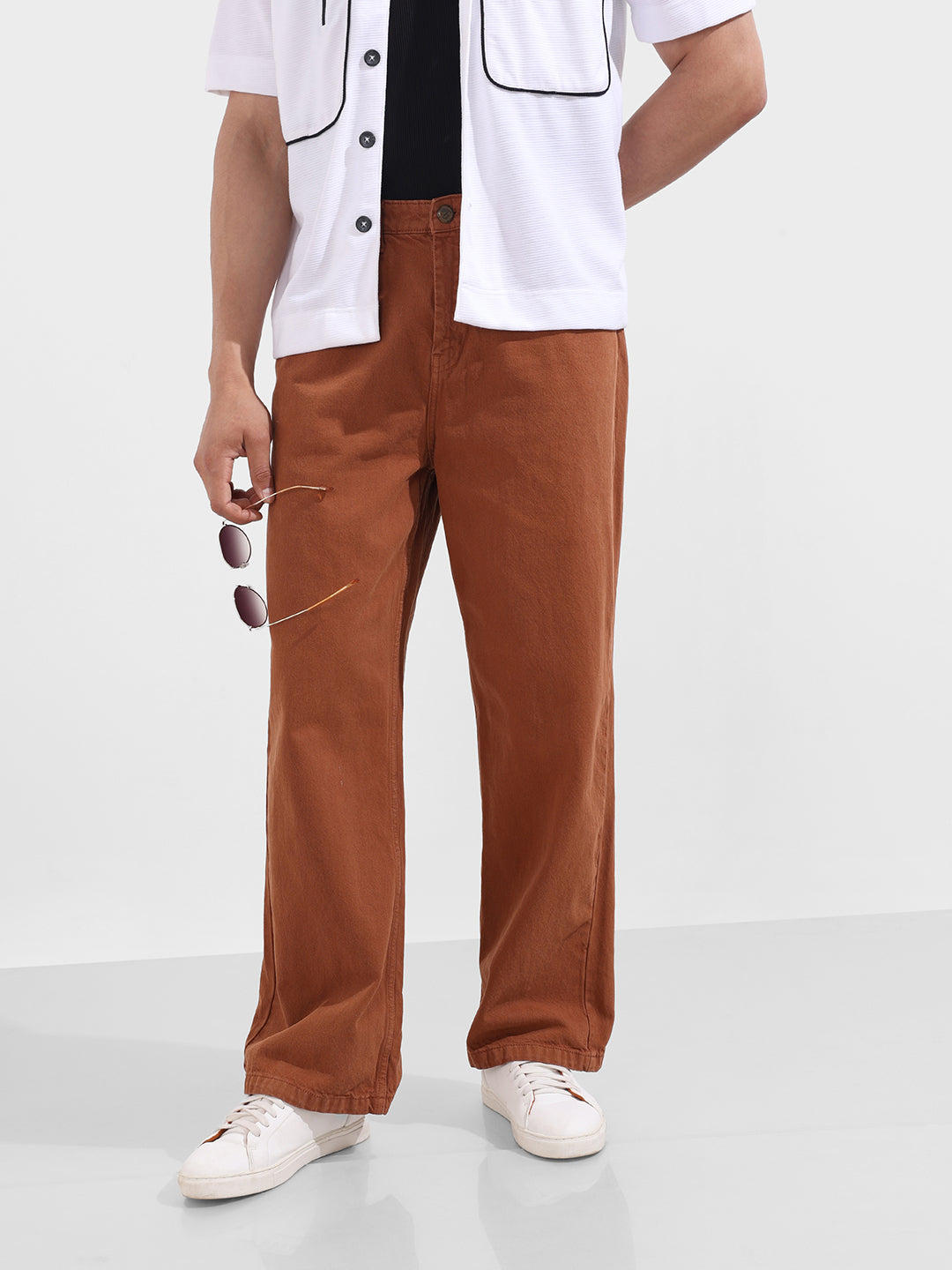 Men's Brown Baggy Fit Solid Casual Jeans
