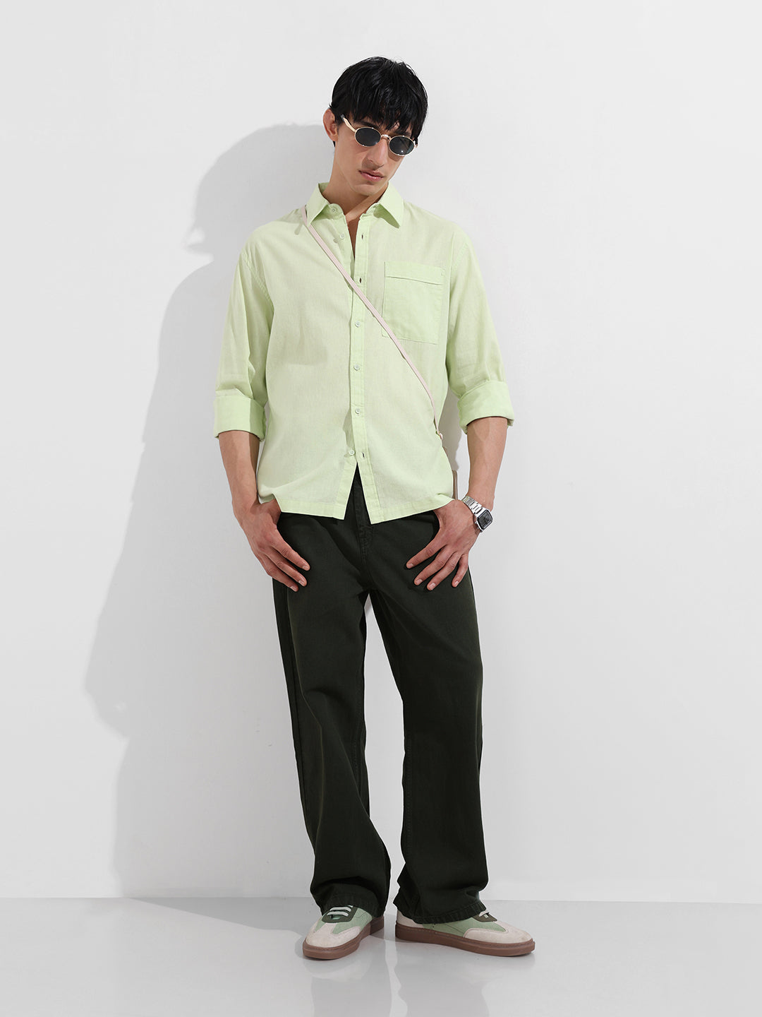 Men's Green Baggy Fit Solid Casual Jeans
