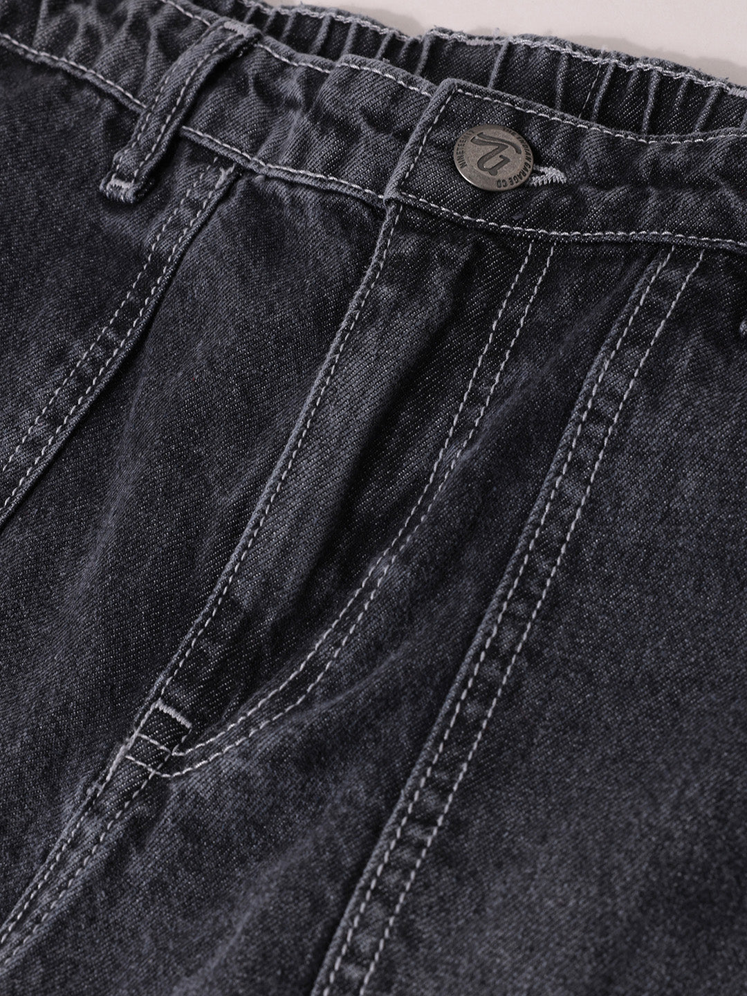 Men's Grey Relaxed Fit Solid Casual Jeans