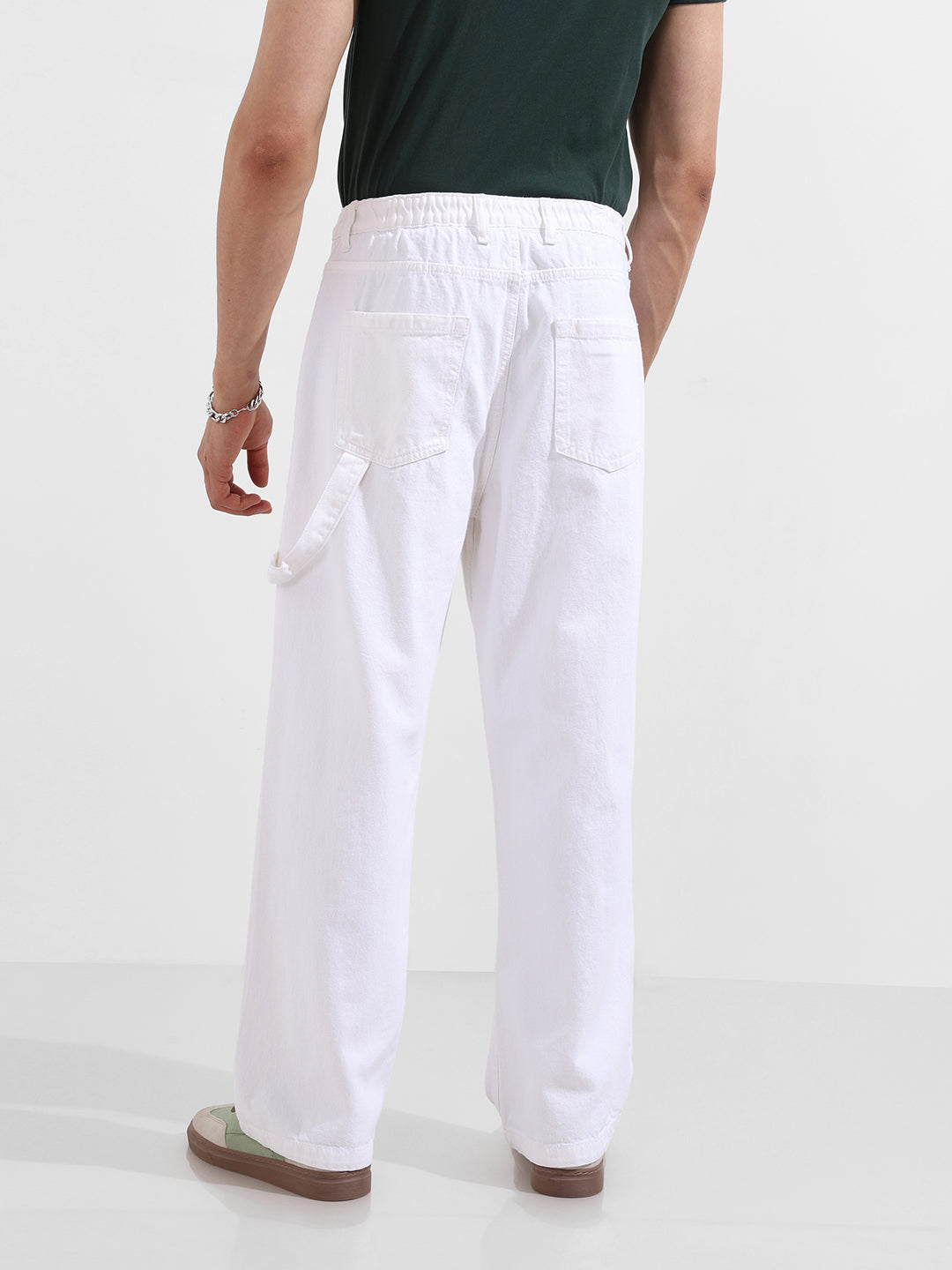 Men's White Relaxed Fit Solid Casual Jeans