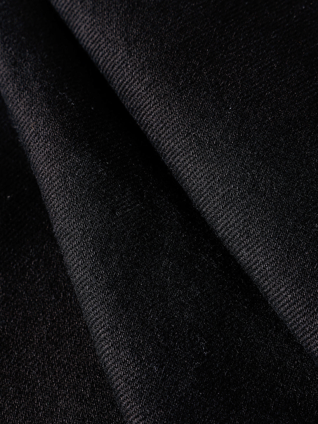 Men's Black Relaxed Fit Solid The Eternity Series Jeans