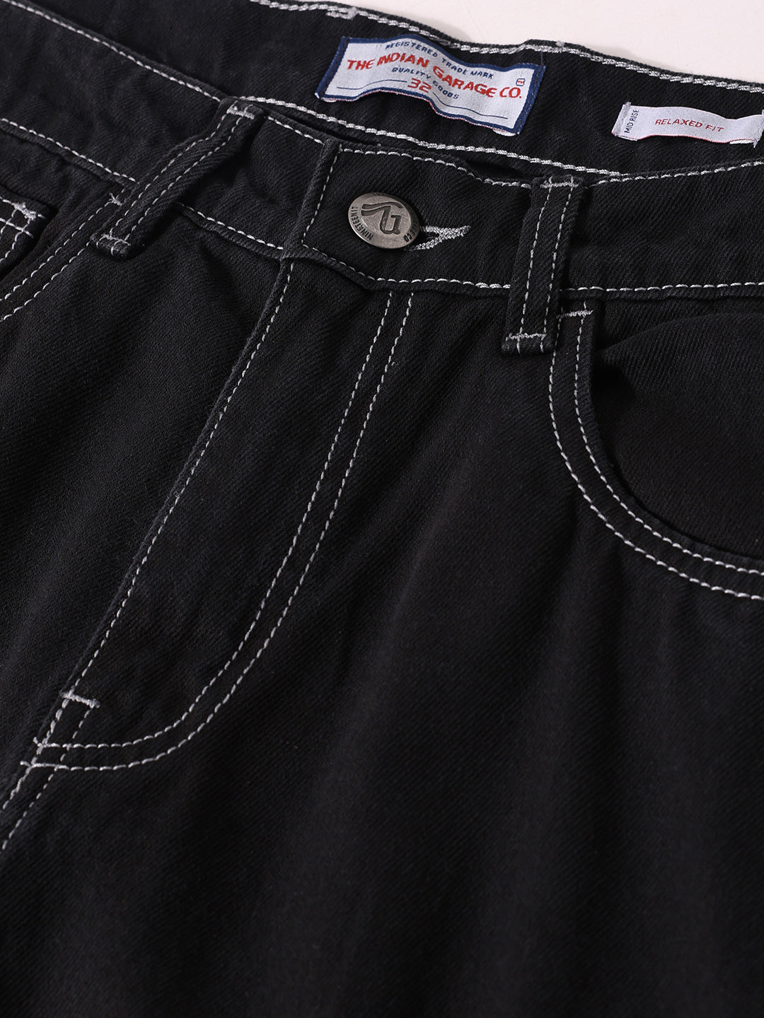 Men's Black Relaxed Fit Solid The Eternity Series Jeans