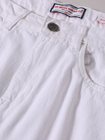 Men's White Relaxed Fit Solid The Eternity Series Jeans