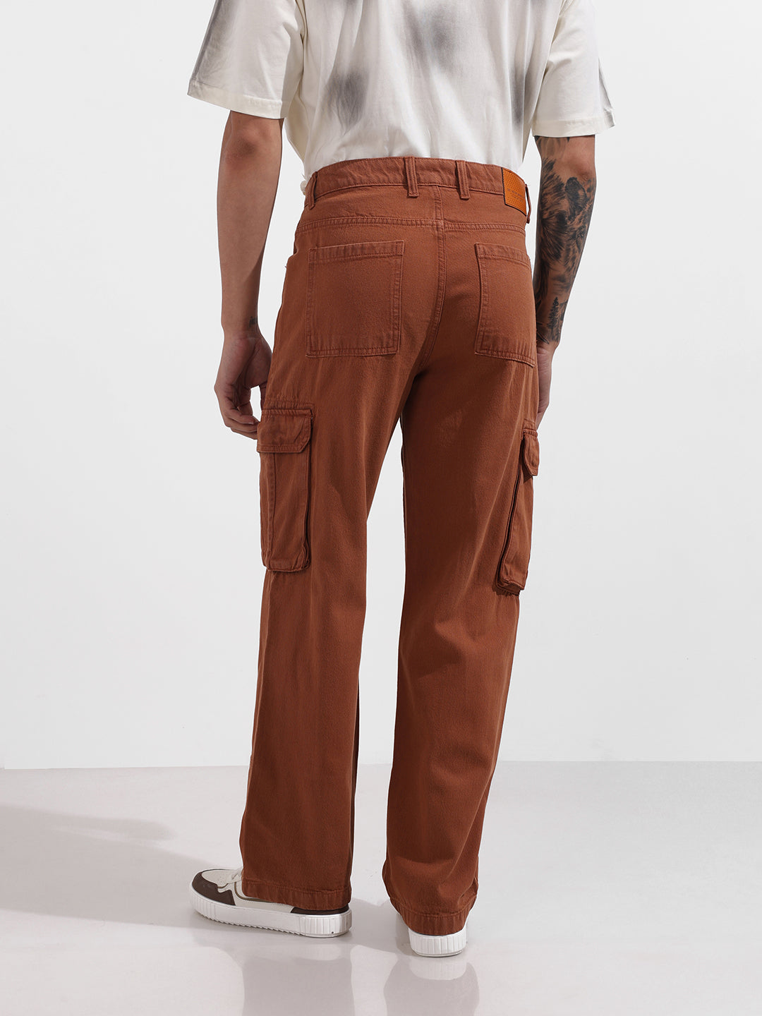 Men's Brown Relaxed Fit Solid The Eternity Series Jeans