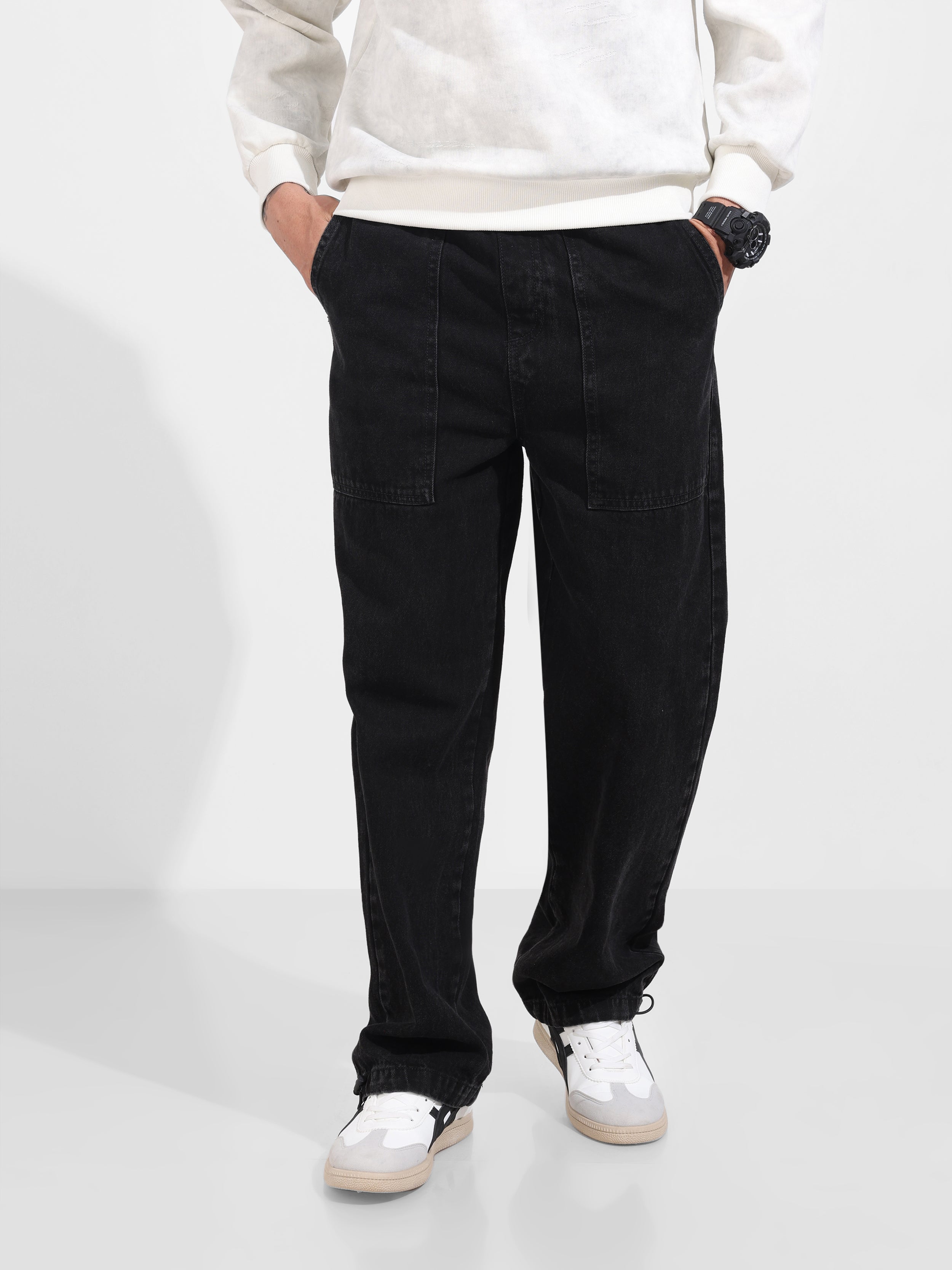 Men's Black Relaxed Fit Solid Casual Jeans