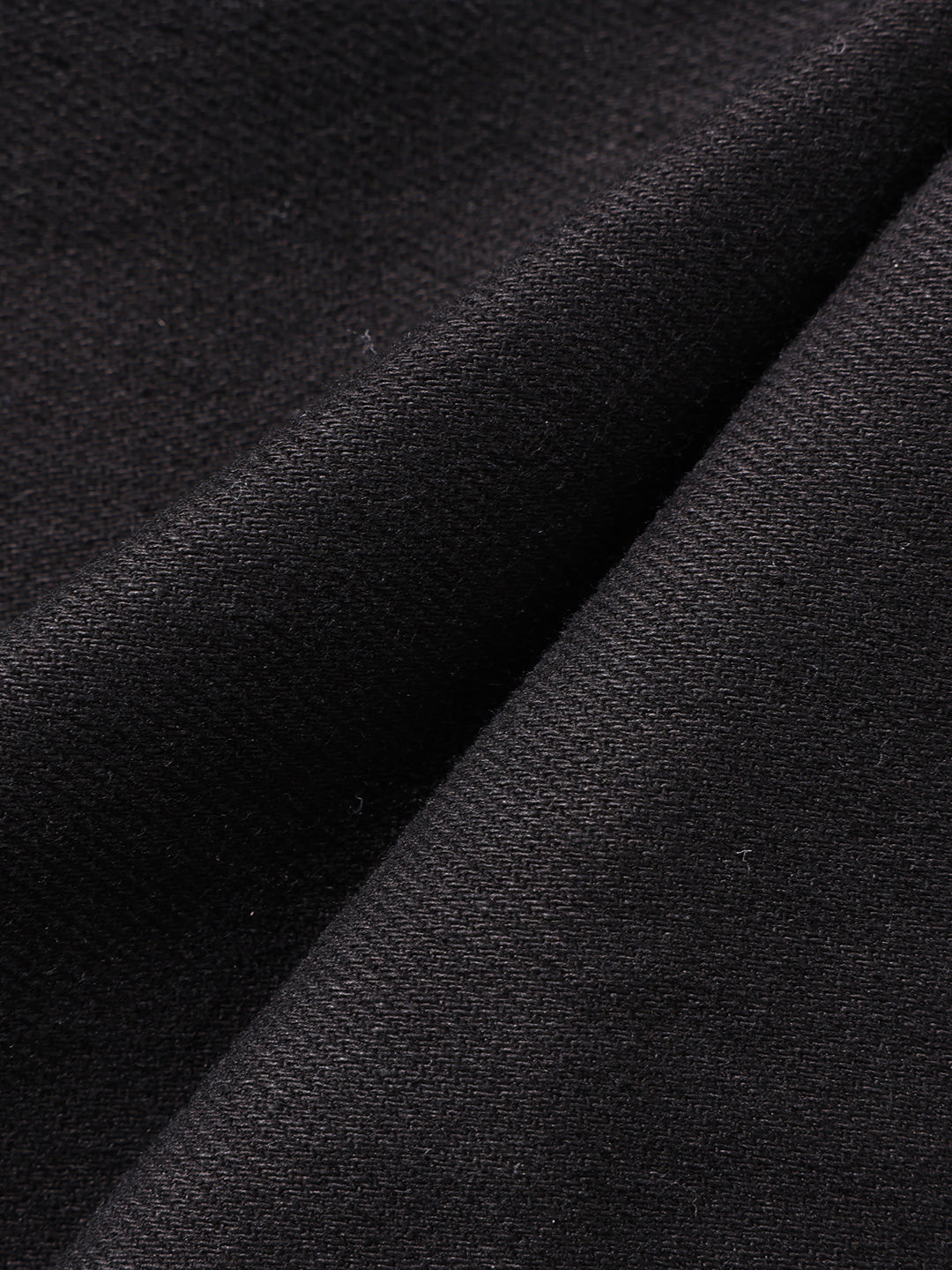 Men's Black Relaxed Fit The Eternity Series Solid Jeans