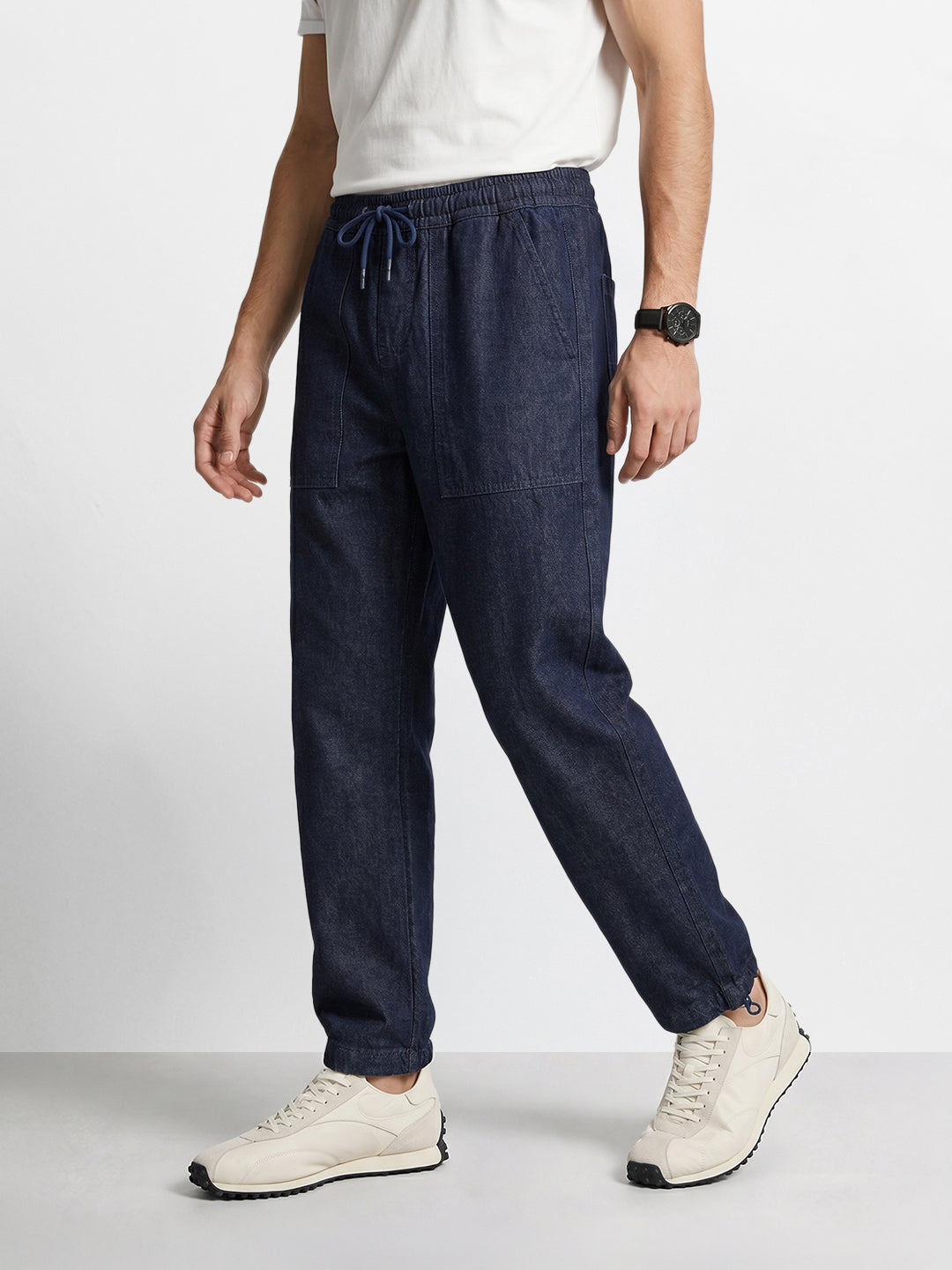 Men's Blue Relaxed Fit Solid Casual Jeans