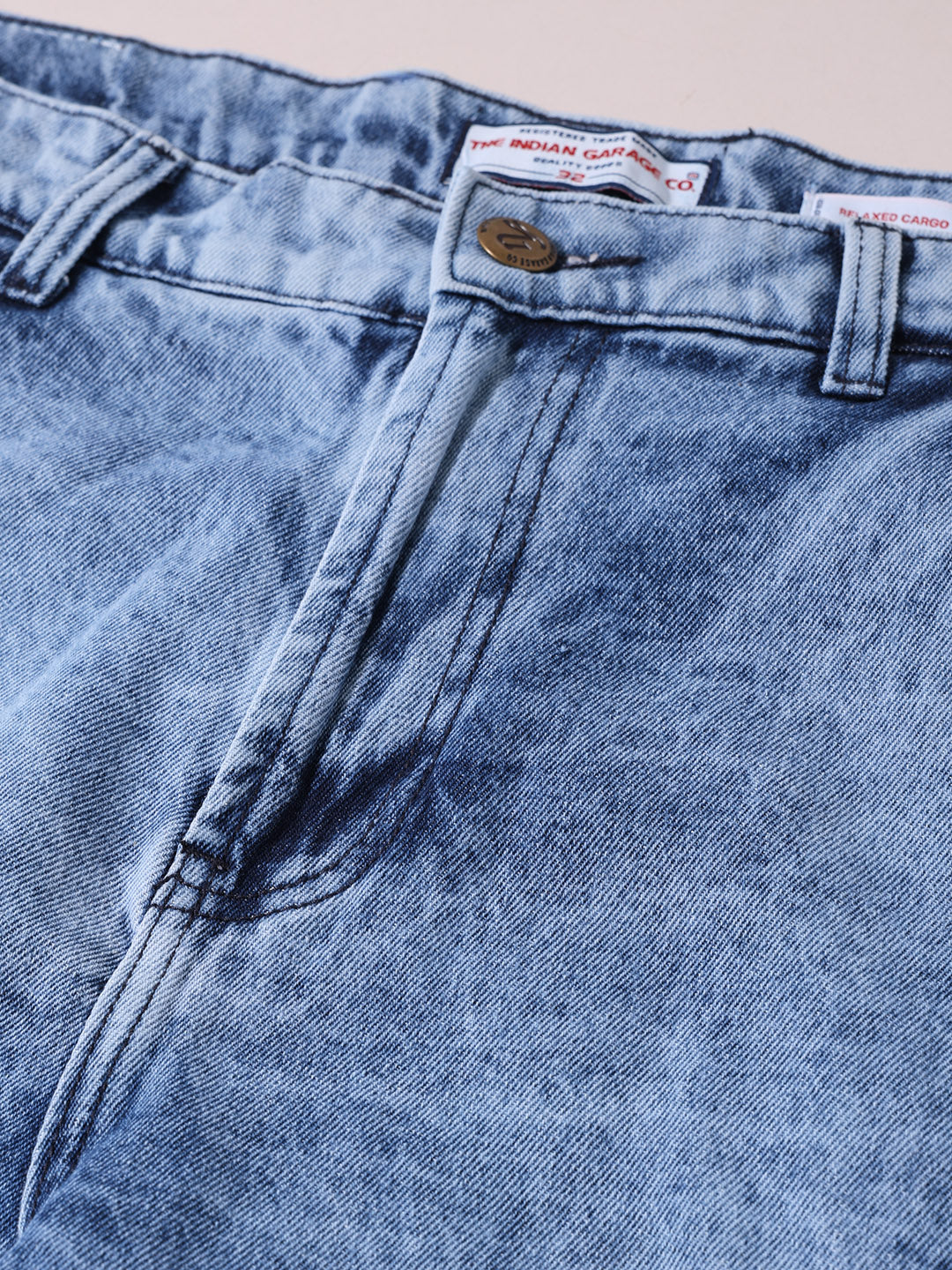 Men's Blue Relaxed Fit Solid Casual Jeans