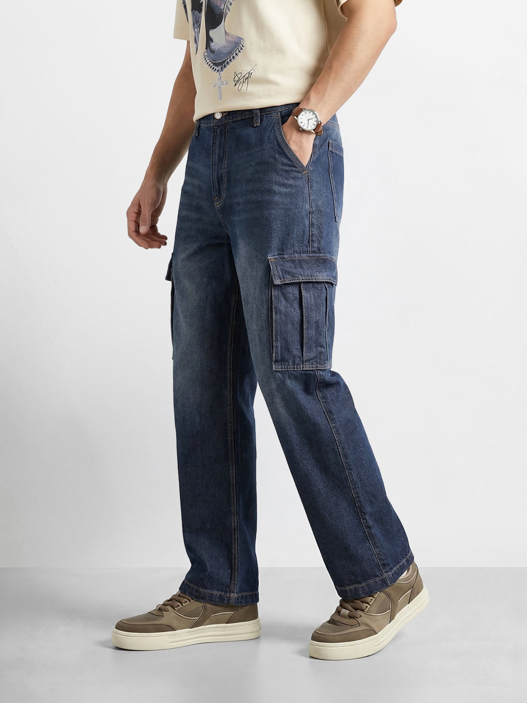 Men's Blue Relaxed Fit Solid Casual Jeans