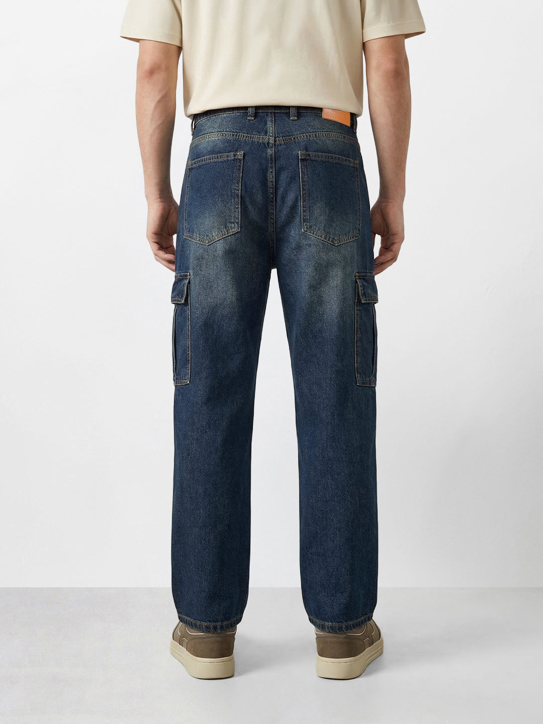 Men's Blue Relaxed Fit Solid Casual Jeans