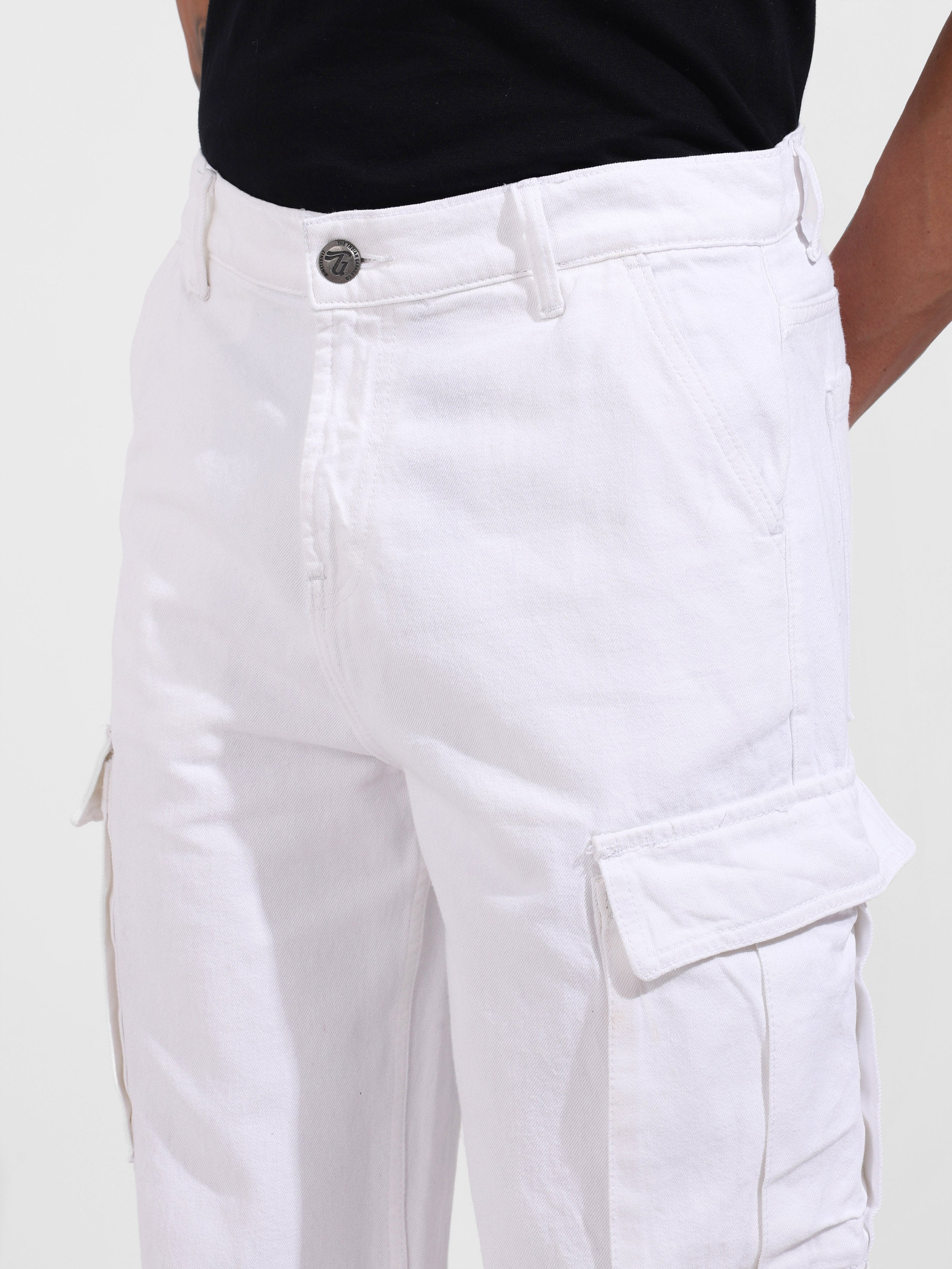 Men's White Relaxed Fit Solid Casual Jeans