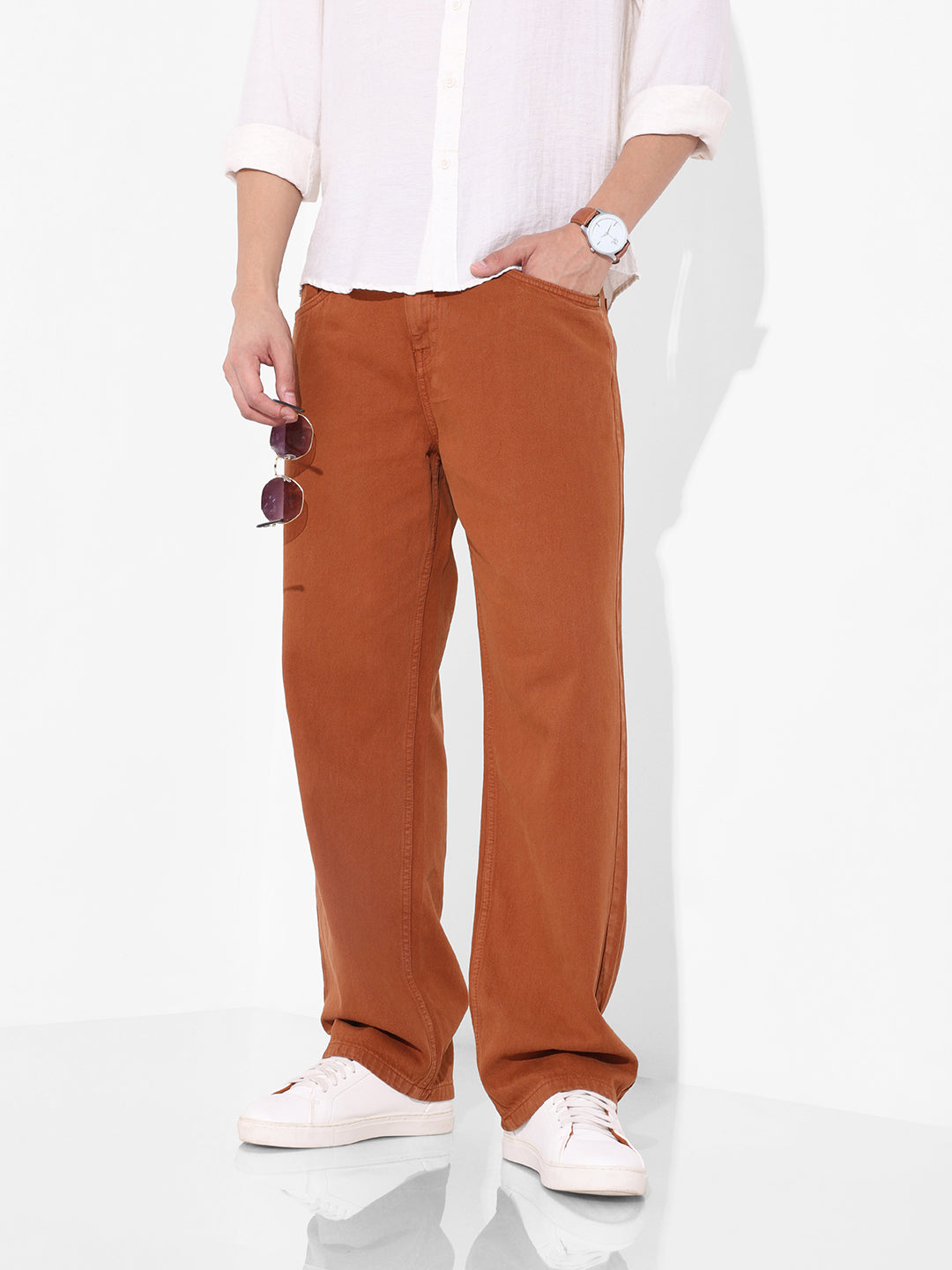 Men's Brown Relaxed Fit Solid Casual Jeans