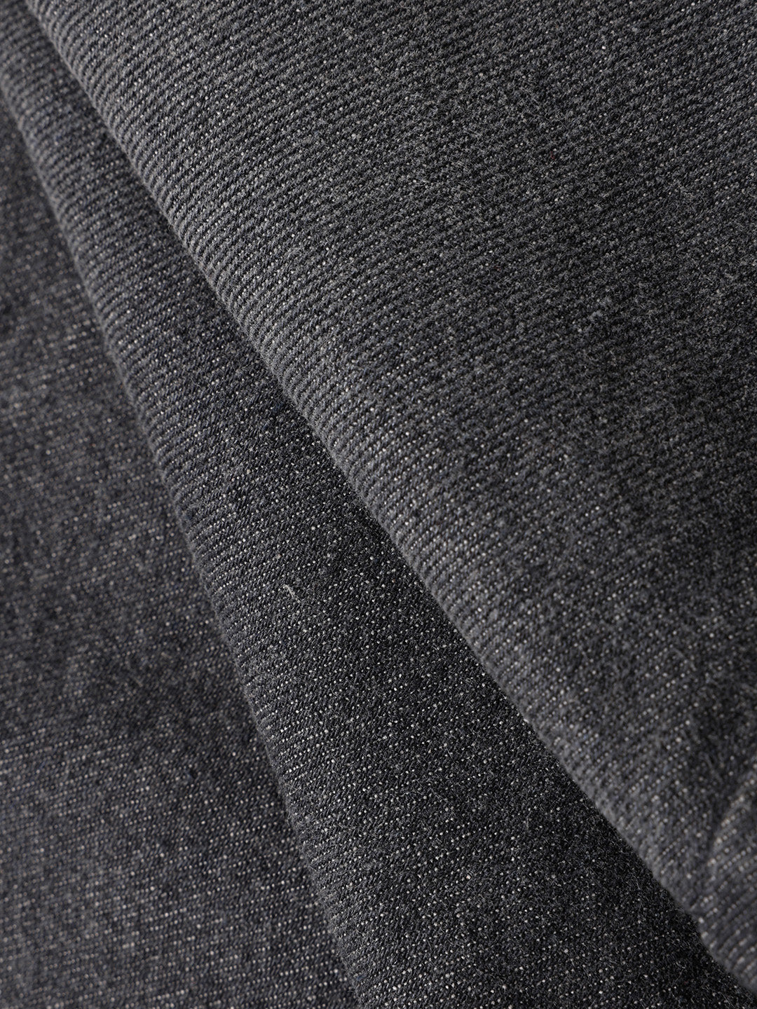 Men's Grey Relaxed Fit Solid Casual Jeans