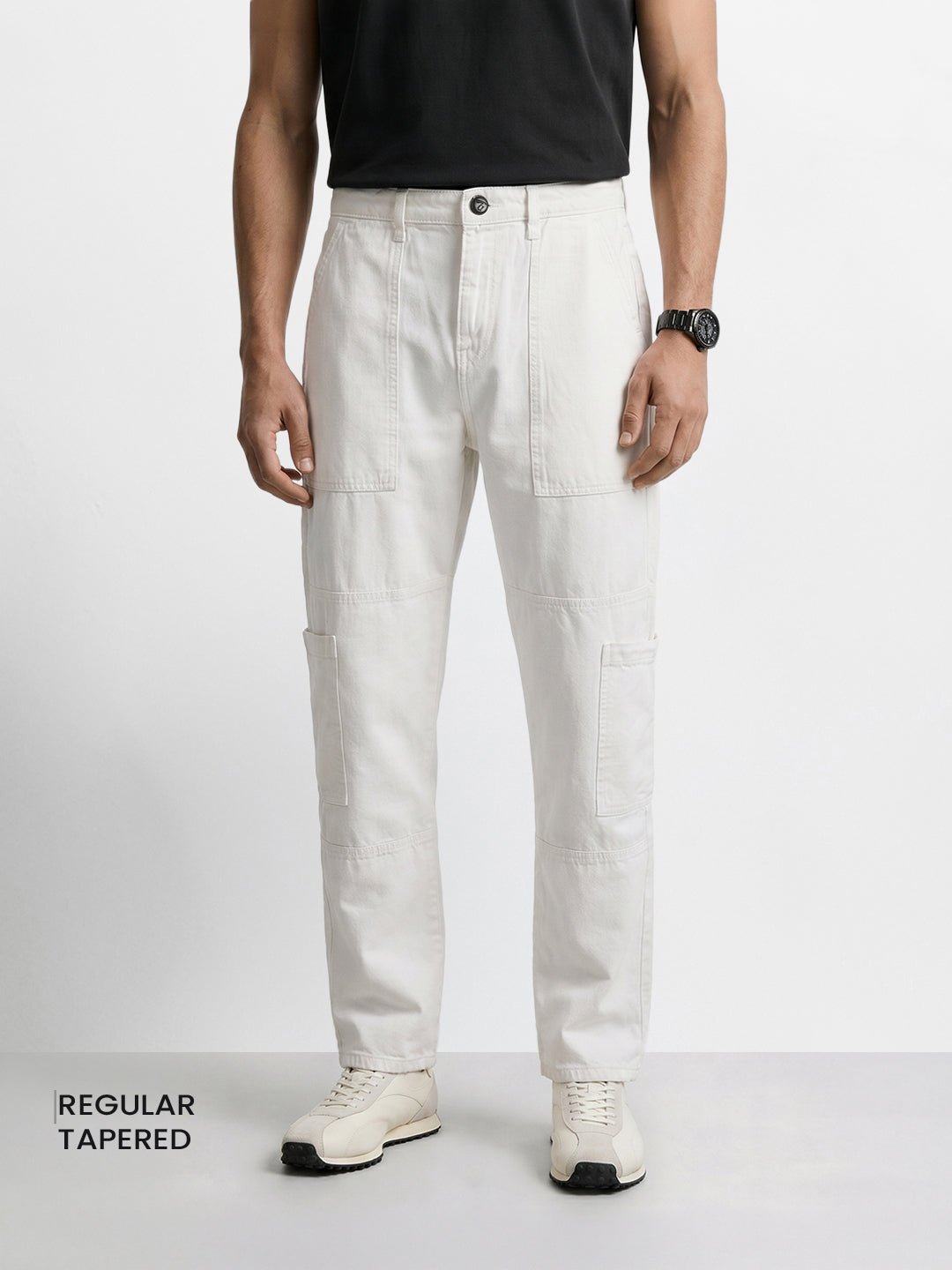 Men's White Regular Tapered Fit Solid Casual Jeans
