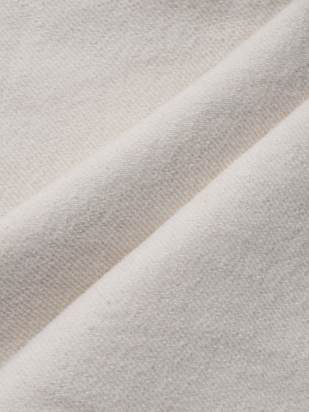 Men's White Regular Fit Solid Casual Jeans