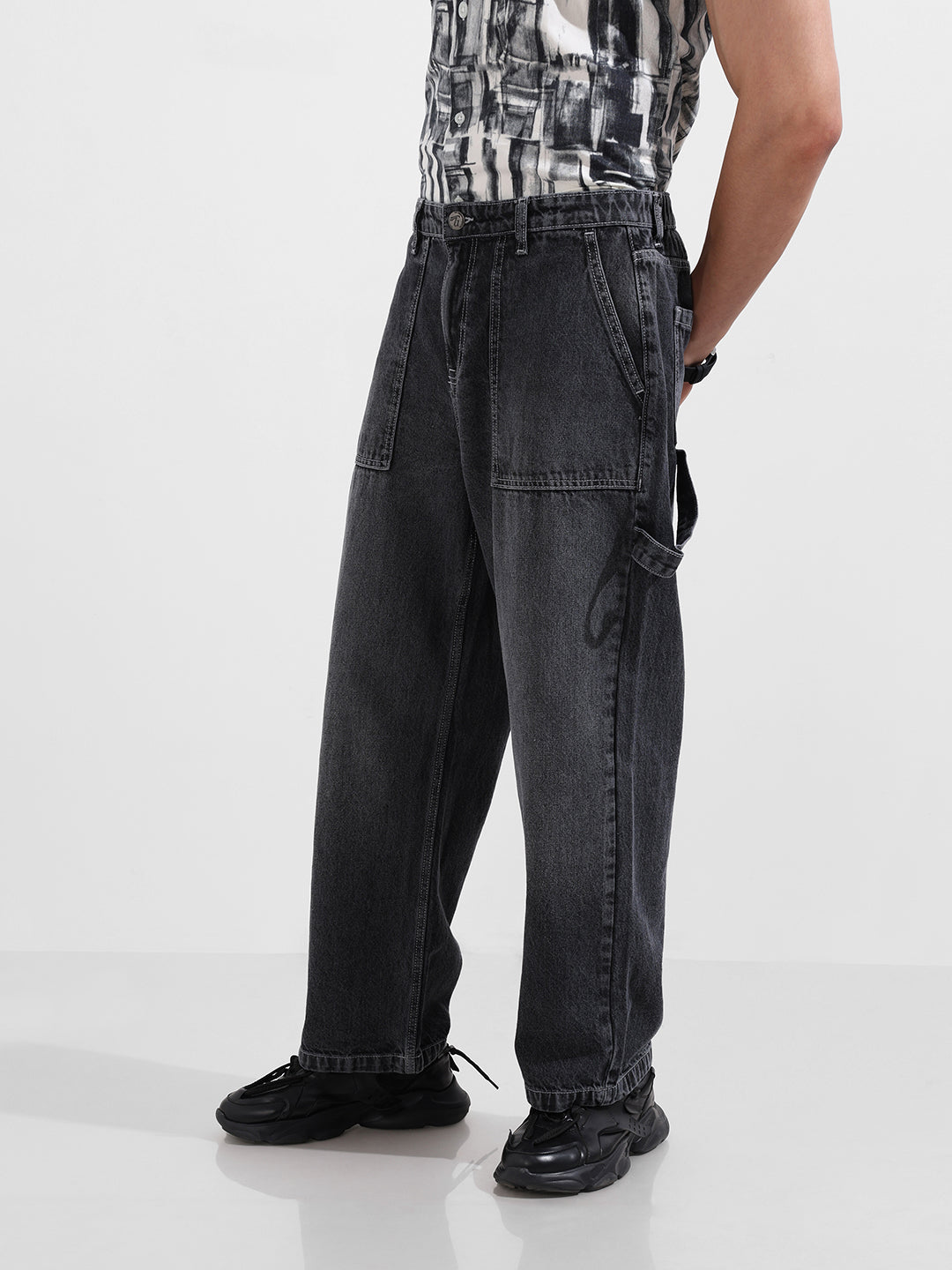 Men's Grey Loose Fit Solid Casual Jeans